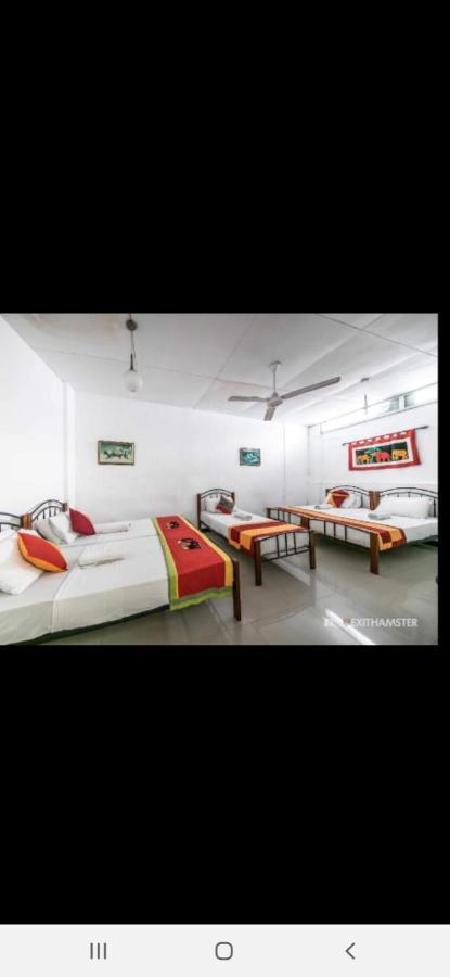Charlton Kandy City Rest Δωμάτιο φωτογραφία