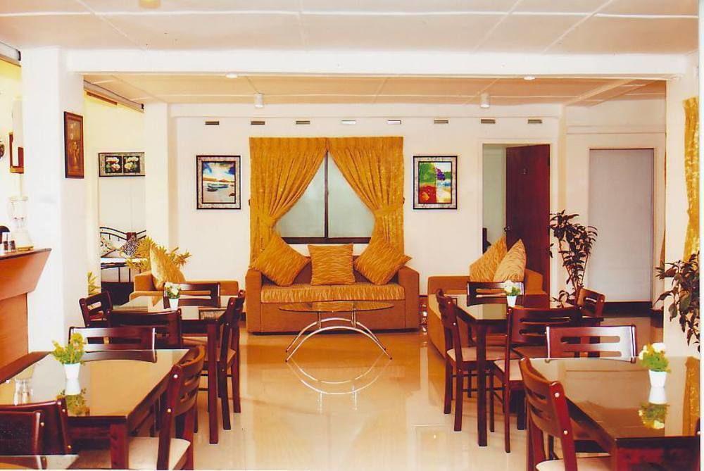 Charlton Kandy City Rest Εξωτερικό φωτογραφία