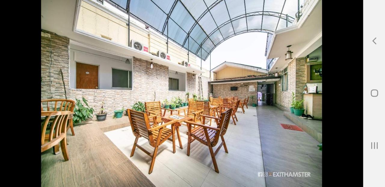 Charlton Kandy City Rest Εξωτερικό φωτογραφία