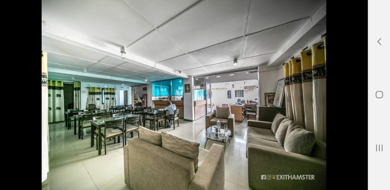 Charlton Kandy City Rest Εξωτερικό φωτογραφία
